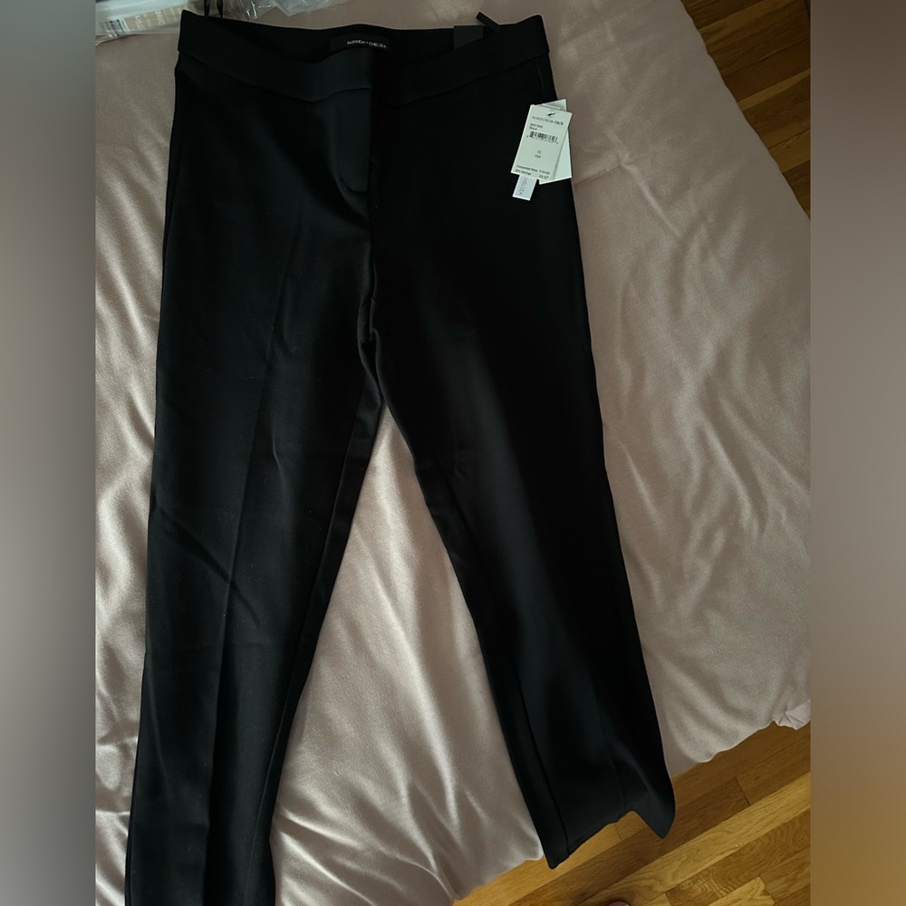 Stretchy trousers